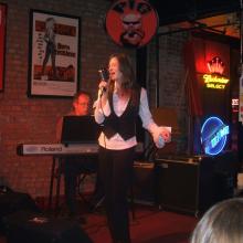 Peter with singer Elyssa Mahoney, Memphis, 2007