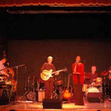 Peter Brown and singer Kellylee Evans, 2006